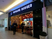 Yuframe burger