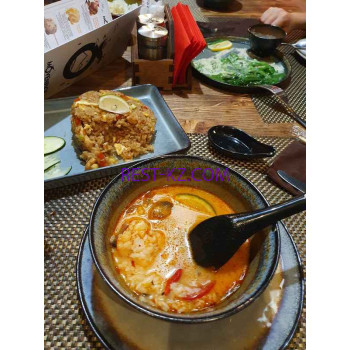 Бар, паб Tom Yum House - все контакты на портале rest-kz.com