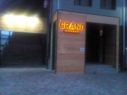 Grand Grand