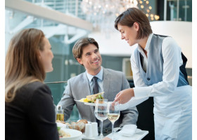 Пять правил поведения в ресторане